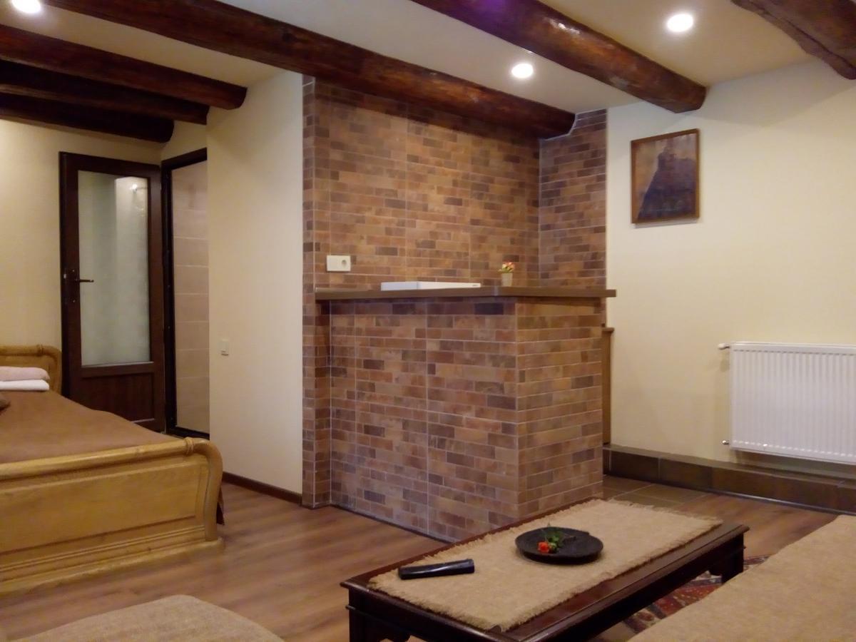 Low Budget Room With King Size Bed Tbilisi Exterior foto